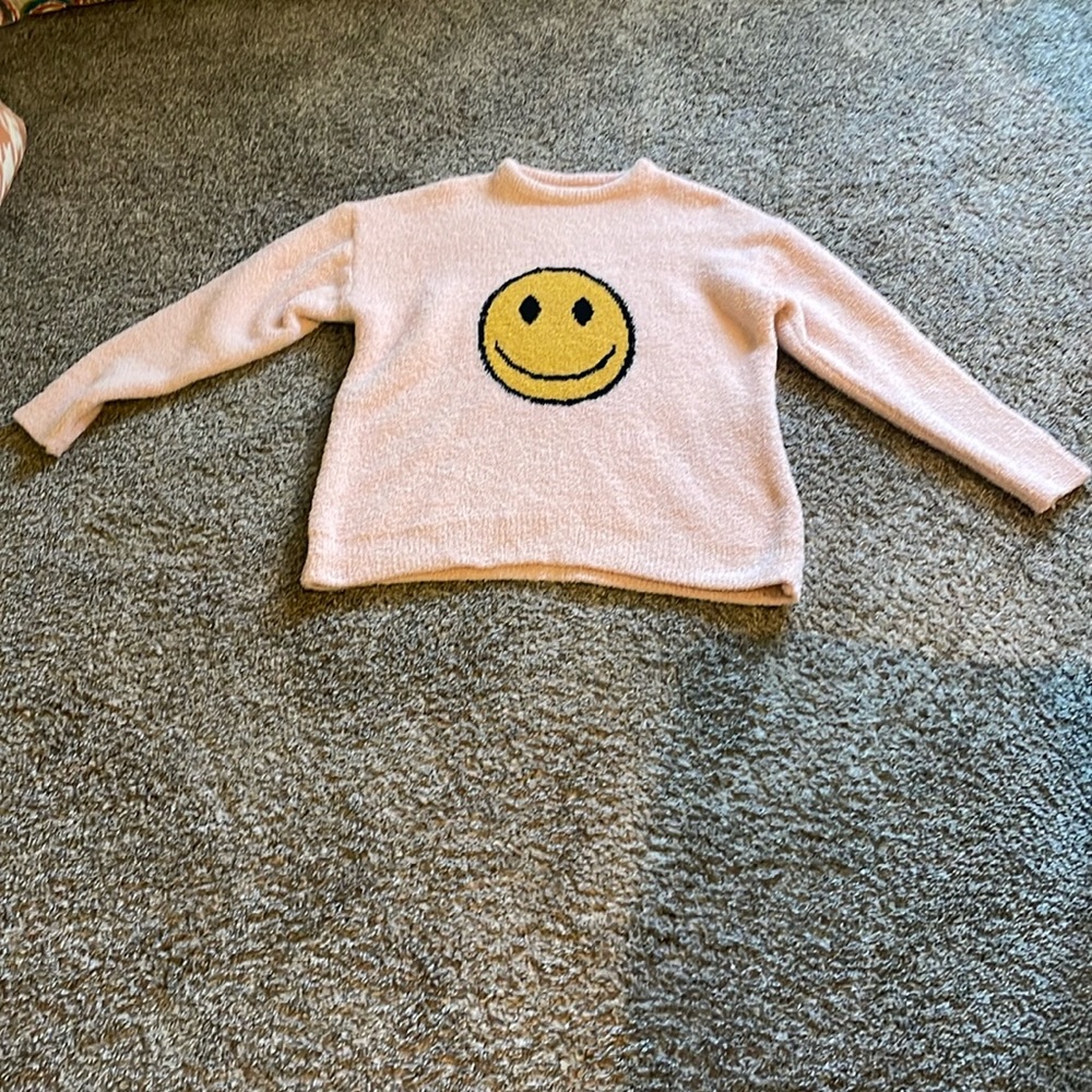 Soft long sleeve sweater, blush pink, EUC, worn once, size Medium/Large.